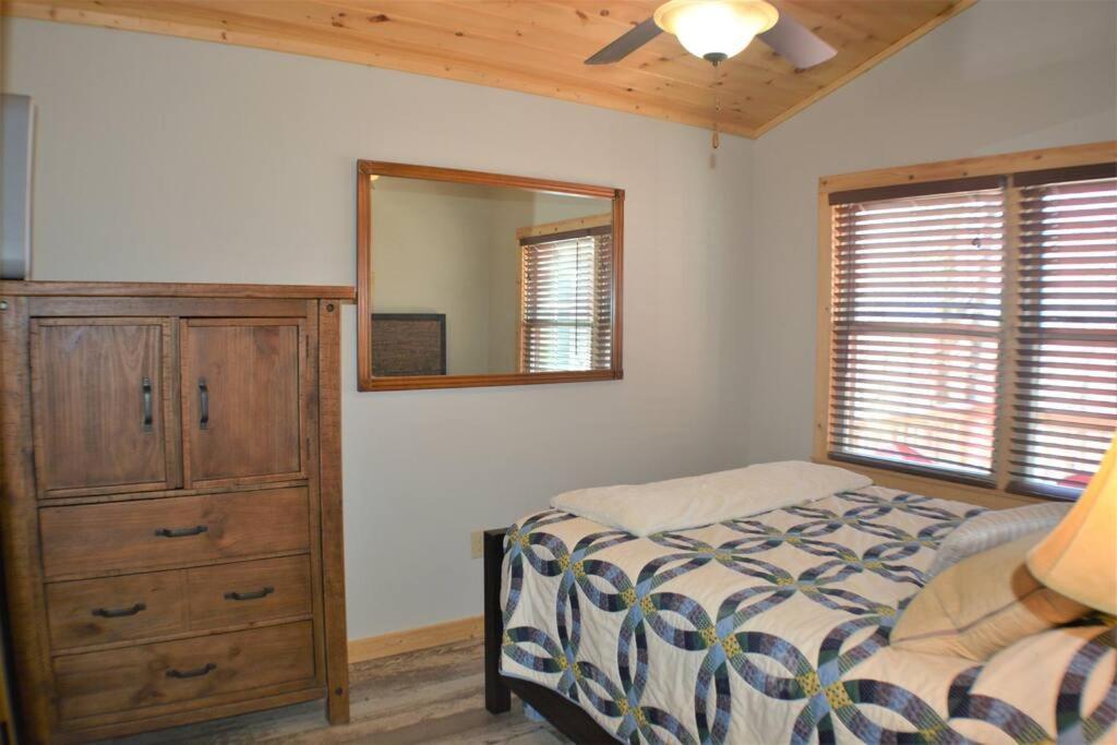 Cozy Cabin With Boosted Wi-Fi Бич Маунтин Экстерьер фото