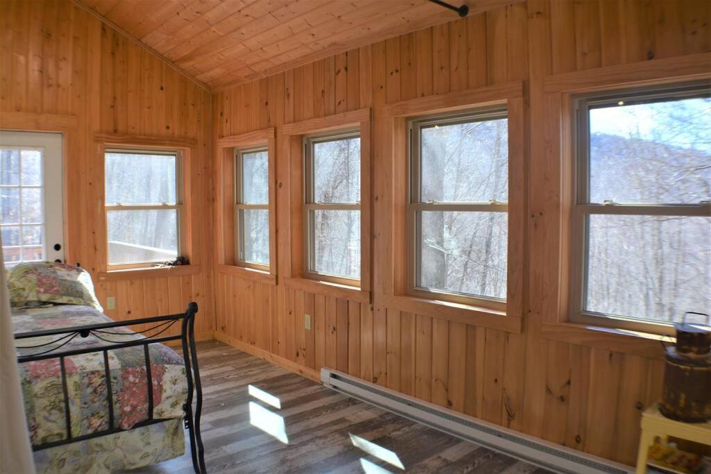 Cozy Cabin With Boosted Wi-Fi Бич Маунтин Экстерьер фото